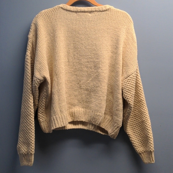 Cream cropped sweater Large - Picture 4 of 5